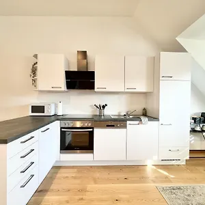 Orestaliving - Penthouse In 1020 Vienne