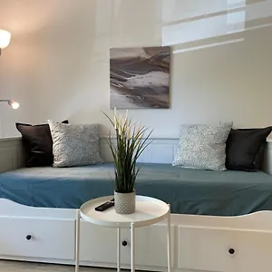  Apartment #family & Friends# Ruhig, Gruen, Gleich In Der City