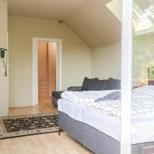 Cozy In Amazing House Wien