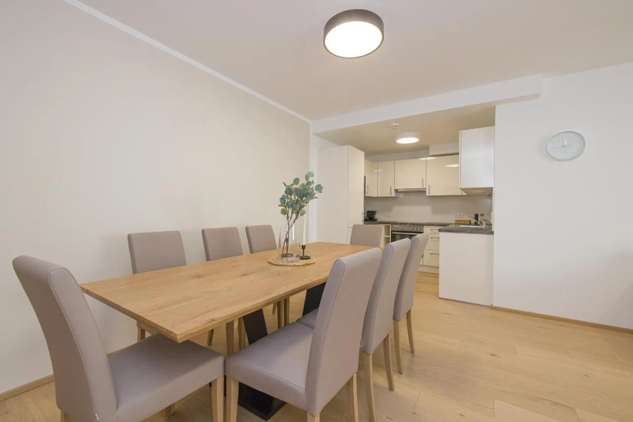 Yourapartment Theresien Viena