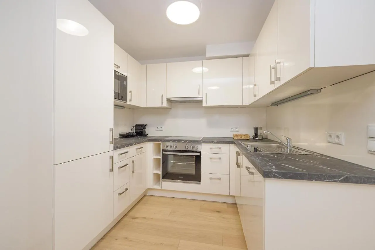 Yourapartment Theresien Viena
